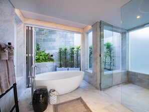 Villa, 4 Bedrooms | Bathroom | Rainfall showerhead, free toiletries, hair dryer, towels - Villa Borimas by Elite Havens (Choeng Thale)