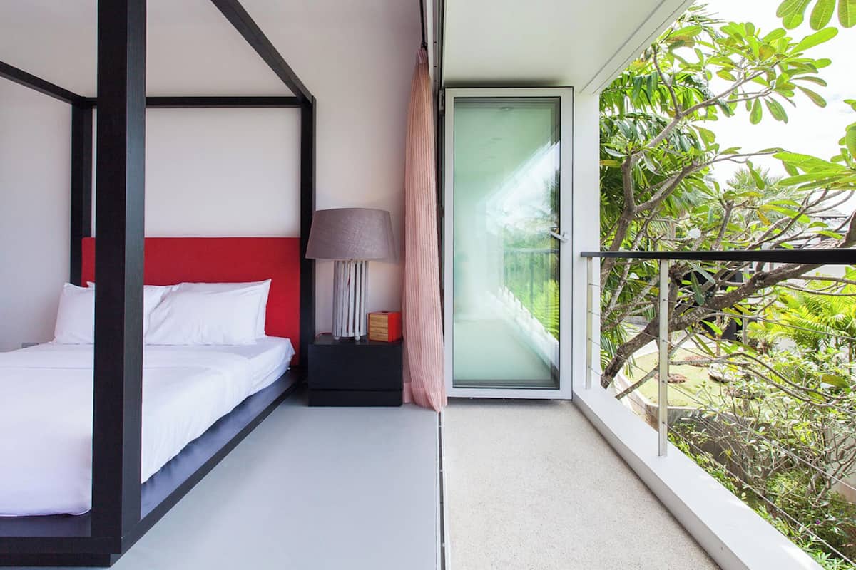 Villa | 4 bedrooms, individually decorated, individually furnished, desk