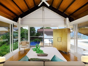 Villa, 5 Bedrooms | 5 bedrooms, individually decorated, individually furnished, desk