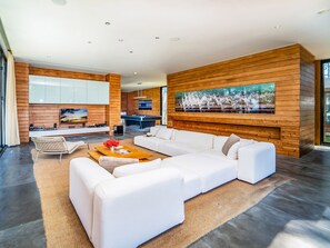 Villa, 5 Bedrooms | Living room | 42-inch flat-screen TV with satellite channels, LED TV - Grand Villa Noi (Takua Thung)