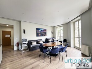 Dining - Urban Flat 60 - Sublime Parisian Flat in Paris (París)