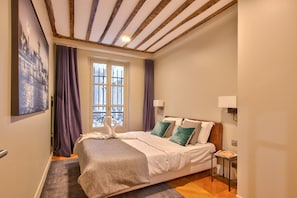 4 habitaciones, wifi gratis y ropa de cama 