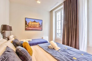 2 bedrooms, iron/ironing board, free WiFi, bed sheets