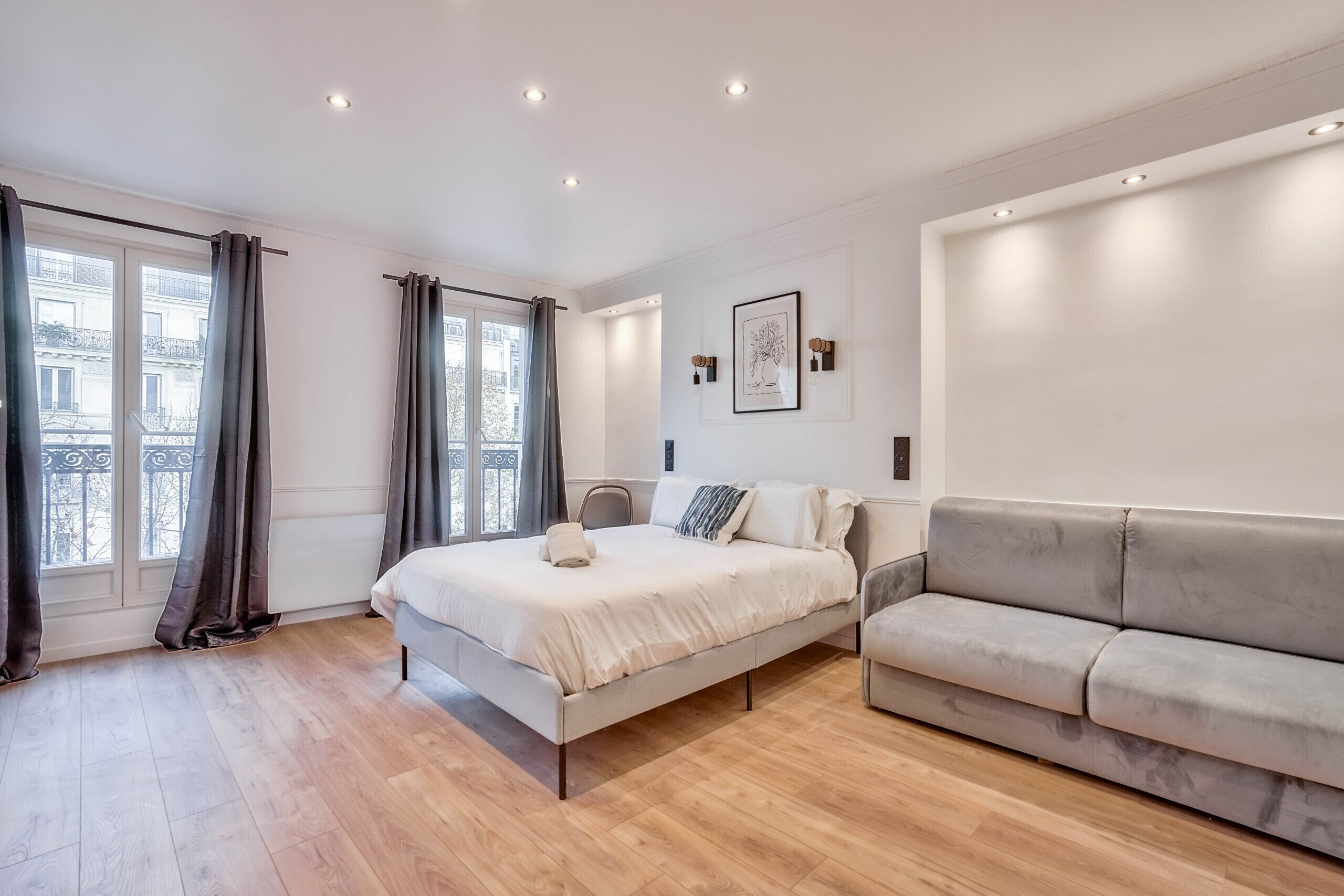 4 soverom, strykejern/-brett, wi-fi (inkludert) og sengetøy