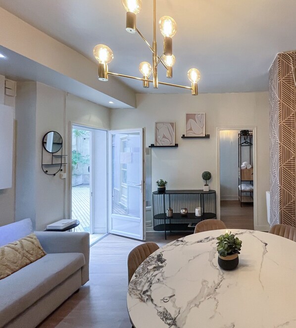 Interior - Urban Flat 06 - Charming 2 BDR in Paris (París)