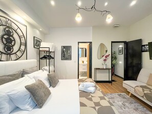 1 bedroom, iron/ironing board, free WiFi, bed sheets
