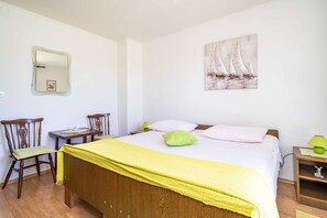 Apartment (Three Bedroom Apartment) | 3 bilik tidur 