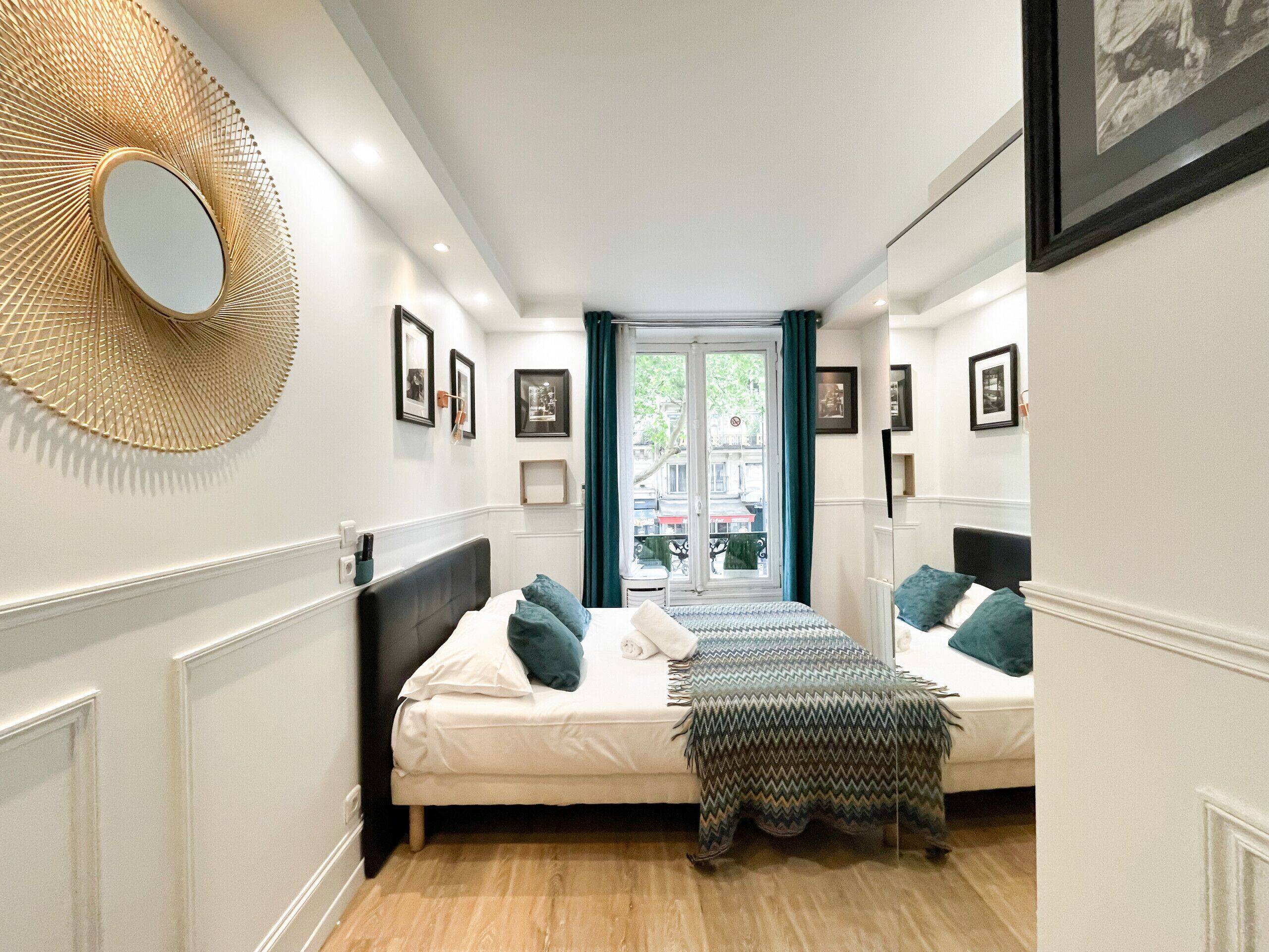 Bügeleisen/Bügelbrett, kostenloses WLAN, Bettwäsche