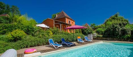 Piscine extérieure, piscine chauffée