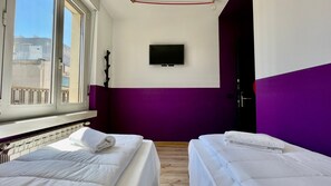 Sistema de insonorización, wifi gratis y ropa de cama 