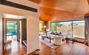 Living area - Aveda Suites at Aamby Valley City (Paud)