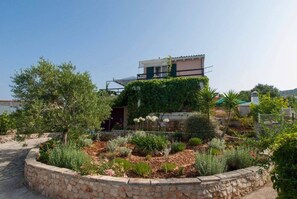 Villa | Exterior - Captivating 3-bedroom Villa in Kanica (Rogoznica)