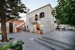 Exterior - Villa Christini a luxury stone villa with amazing views (Tzitzifes)
