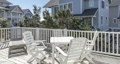Sandcastle by the Sea - 3Bedroom, 2 Bath/Sleeps 6 - South Beach - Oceanside