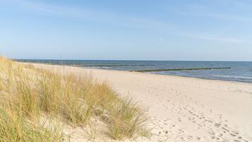 In Strandnähe, Liegestühle