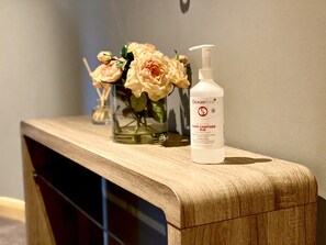 Presidential Apartment | 3 bedrooms, Egyptian cotton sheets, premium bedding, laptop workspace - Oxford Penthouse Suite (Oxford)