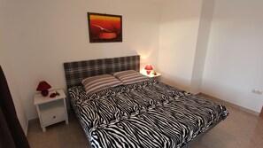 1 habitación, wifi y ropa de cama 
