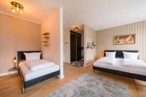 1 bedroom, free WiFi, bed sheets