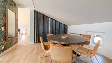 Deluxe Apartment | Living area | Heated floors