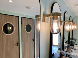 Salle de bain commune