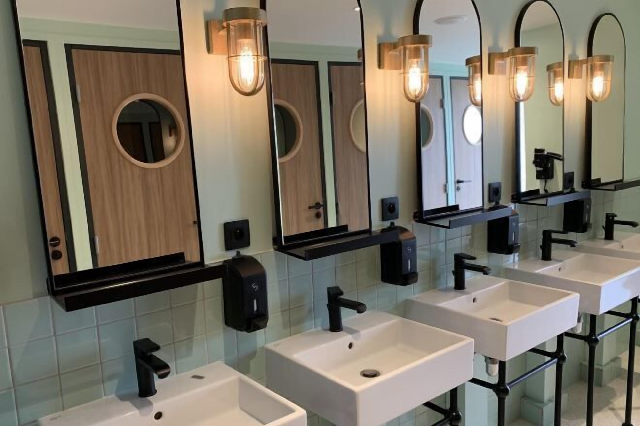 Bad | Dusj og håndklær