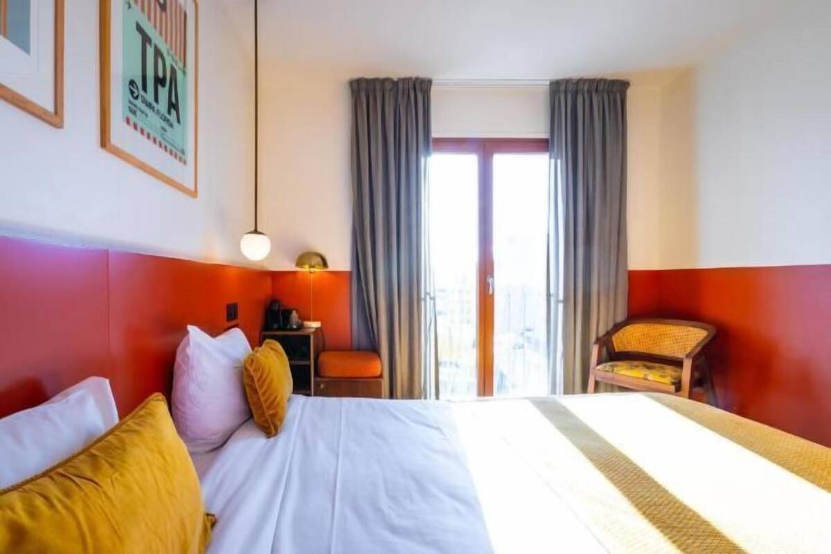 1 bedroom, soundproofing, free WiFi, bed sheets