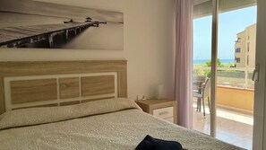 2 bedrooms, iron/ironing board, free WiFi, bed sheets - GOLF MAR II A 1-4 (Pals)