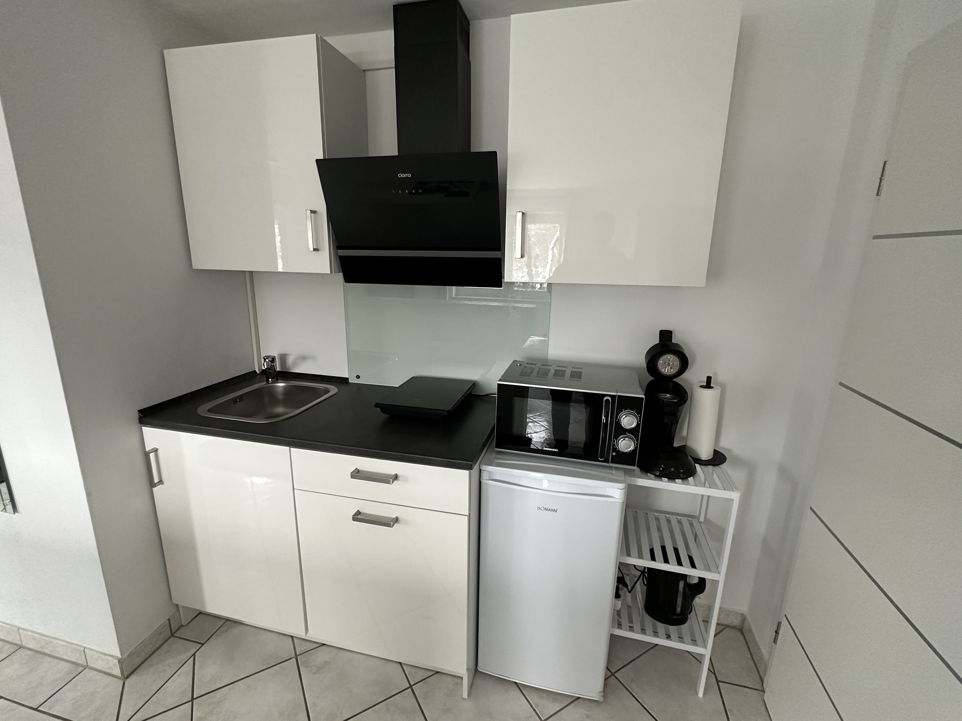 Studio, 1 Double Bed with Sofa bed (incl. EUR 25 cleaning fee per stay) | Private kitchen