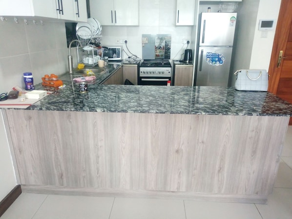 Fridge, microwave, oven, toaster - Fully furnished 8th floor apartment (Nairobi)
