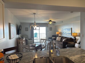 Smart-TV og DVD-spiller