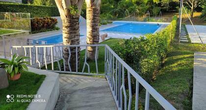 Alquilo Linda Casa en Conjunto Campestre Carmen