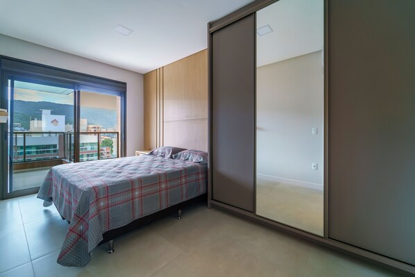 Departamento tradicional | 3 habitaciones, decoración personalizada y muebles diferentes 