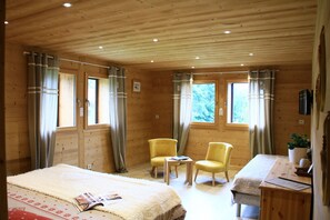5 bedrooms, iron/ironing board, travel cot, free WiFi - Individual chalet for 15 people (Le Grand-Bornand)