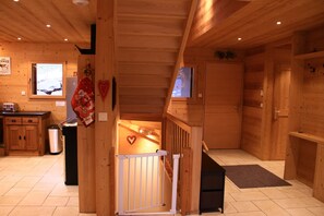 Interior - Individual chalet for 15 people (Le Grand-Bornand)