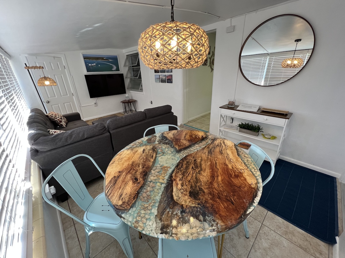 Photo 8 of Coastal Capri Paradise