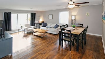 Smart TV, video games