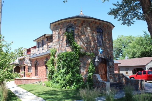 Carter house : 100 year old house with a remodeled castle inspired feel.