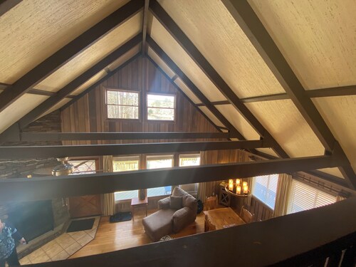 Amazing pet friendly chalet with perfect view of Lake Innsbruck