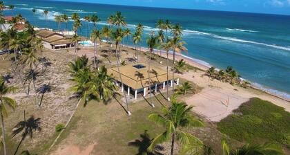 House 2 Facing the Sea with Natural Pools - Praia do Pirui