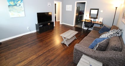 Recently remodeled house near Expo, TU, Rt 66, Downtown with large fenced yard
