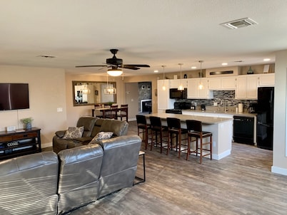 Havasu Retreat with Pool and Game Room-pet friendly.