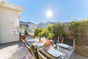 Outdoor dining - LA TERRASSE DU PORT AP4212 (Niza)