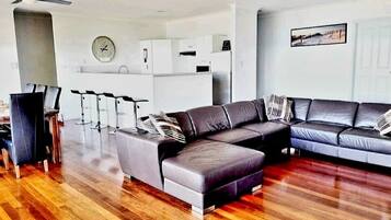 TV connectée, jeux vidéo