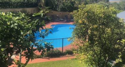Kereru Cottage- private self contained holiday cottage - Swimming Pool