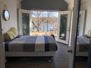 Schreibtisch, Bügeleisen/Bügelbrett, kostenloses WLAN, Bettwäsche