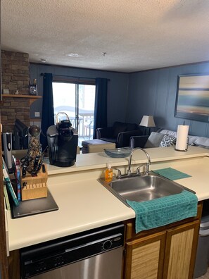 Interior - Snowshoe, WV Jan Avail - 1 Bdrm - Sleeps 4 (Snowshoe)