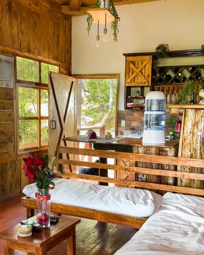 2 chambres, Wi-Fi gratuit, draps fournis