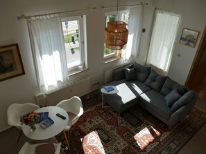 TV - Two-room apartment type S30.2 - Strandstr. 30-30b, in Karlshagen (Karlshagen)