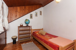 Apartment (Duplex Two Bedroom Apartment)