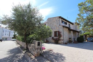 Entrada de la propiedad